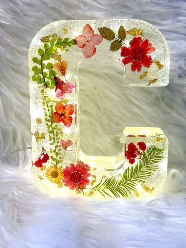 ❤️Mother's Day Specials - 49% OFF🎁Handmade floral resin letter 🌸(Limited Edition)