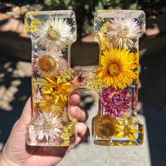 ❤️Mother's Day Specials - 49% OFF🎁Handmade floral resin letter 🌸(Limited Edition)