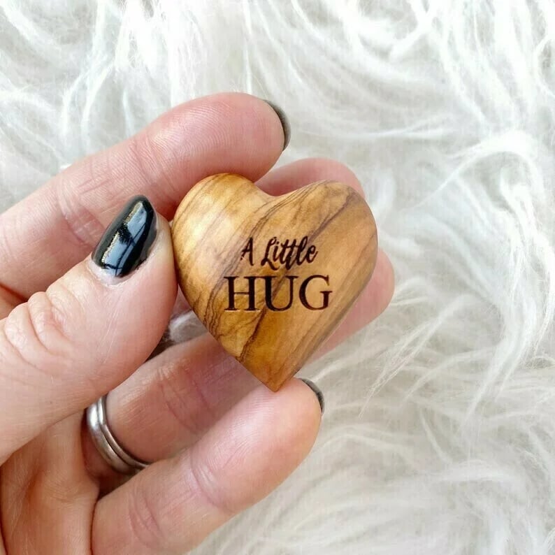 💖Pocket Hug Wooden Heart Token--Anniversary gifts, Valentine's Day gifts