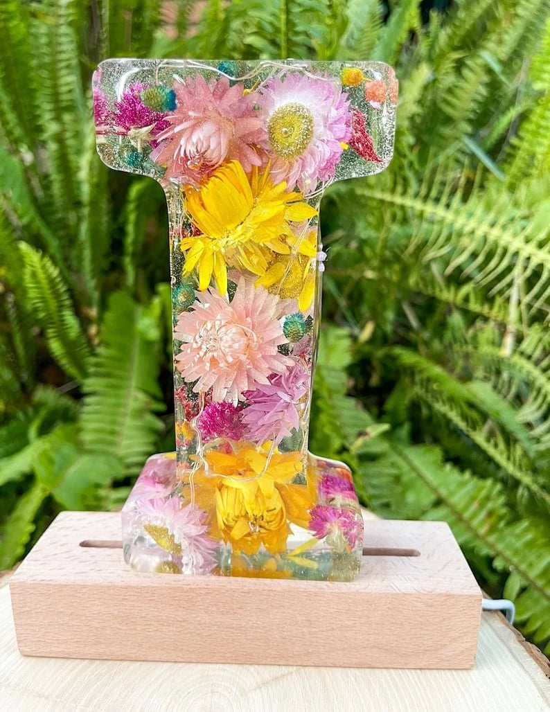 ❤️Mother's Day Specials - 49% OFF🎁Handmade floral resin letter 🌸(Limited Edition)