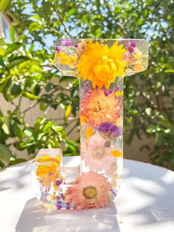 ❤️Mother's Day Specials - 49% OFF🎁Handmade floral resin letter 🌸(Limited Edition)